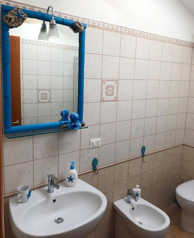 B&B Il Mirto Bianco San Giovanni Suèrgiu Exteriör bild